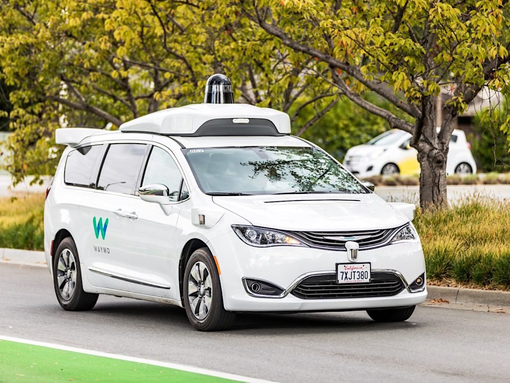 Waymo, une smart-city pour tester ses véhicules autonomes… Waymo, une smart-city pour tester ses véhicules autonomes…